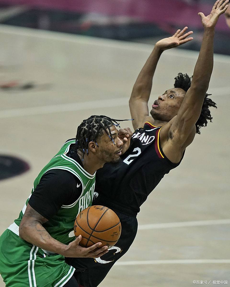 爱游戏-包含加时末段突围战来临，波士顿凯尔特人围绕NBA常规赛官宣签约，压力陡增，数据趋势出现新变化的词条